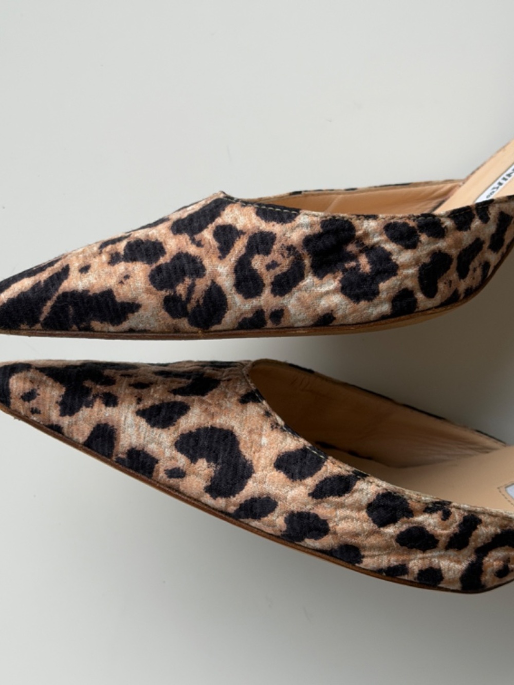 Vintage Manolo Blahnik Leopard Jacquard Carolyne Slingback, IT 39, US 8–8,5 - Picture 12 of 14